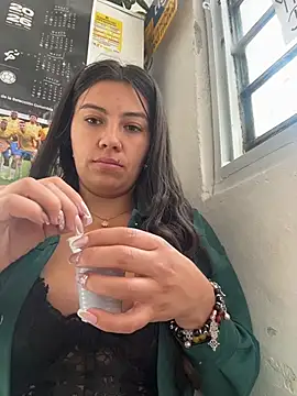 LIZ-06  online show from February 2026 12:51:02 PM