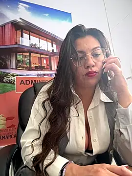 LIZ-06  online show from December 2025 02:43:02 PM