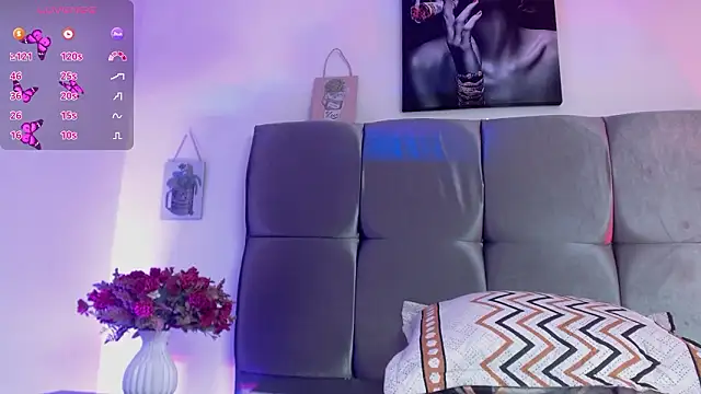 Hellen starx online show from February 2026 04:07:01 PM