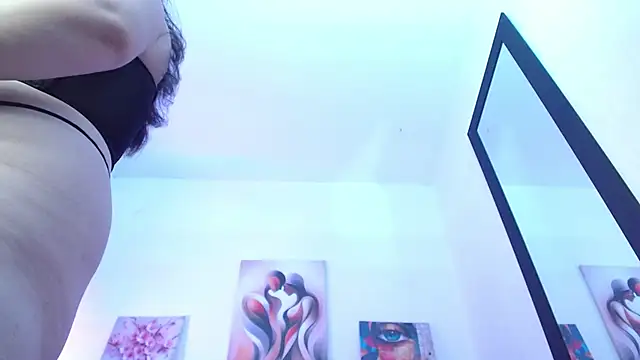 Hellen starx online show from March 2026 08:26:33 AM