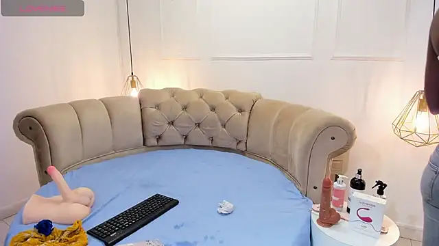 briannaduque online show from March 2025 01:38:02 PM