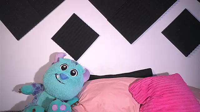 Ambeer Rousess online show from February 2026 11:56:01 PM