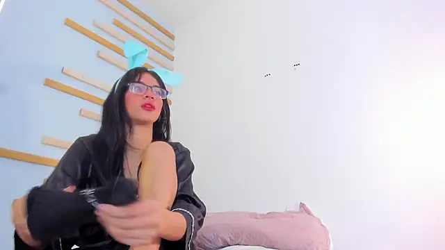 Snapshot of alisson-villalobos chatting on December 2024 02:48:02 PM alisson-villalobos online show from December 2024 02:48:02 PM