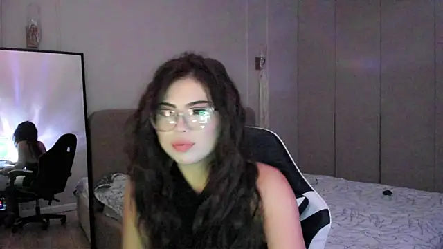 may mia online show from January 2026 02:26:01 AM