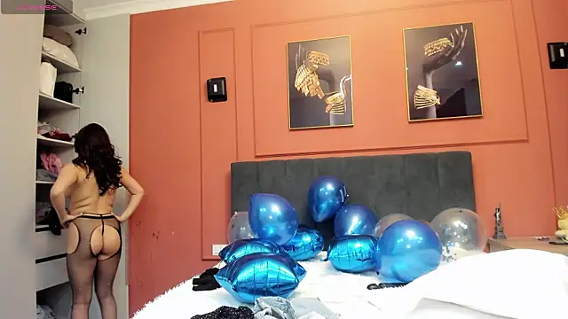 may mia online show from March 2025 05:02:01 AM