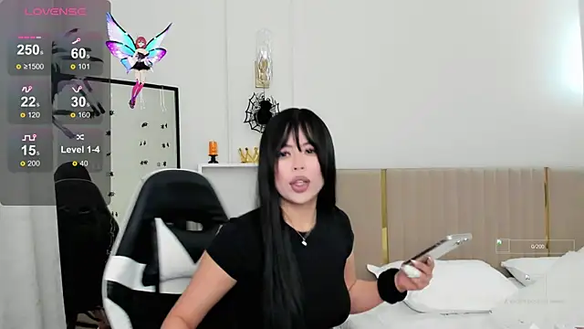 may mia online show from November 2025 03:21:01 AM