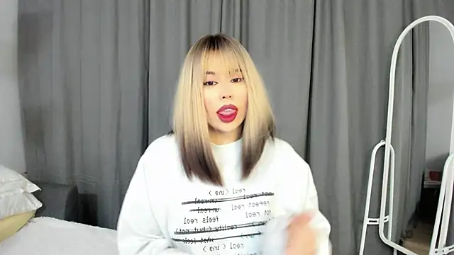 may mia online show from February 2025 10:25:02 PM