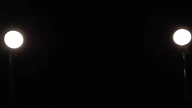 lia  Suummer online show from May 2026 09:42:02 PM