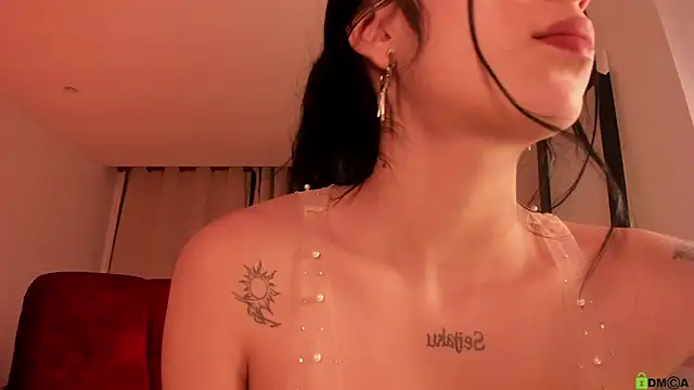 lia  Suummer online show from February 2025 01:05:01 AM