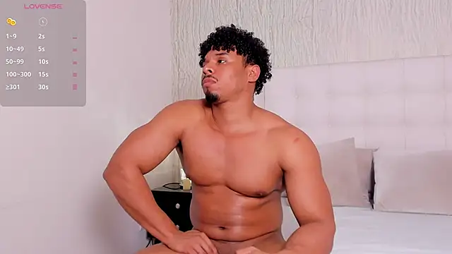 Jacub Micke1 online show from April 2026 01:42:01 AM