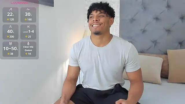 Jacub Micke1 online show from March 2025 12:20:01 AM