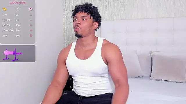 Jacub Micke1 online show from March 2026 12:37:01 AM