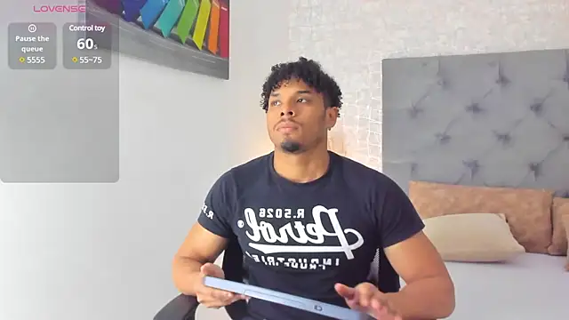 Jacub Micke1 online show from February 2025 01:55:02 AM