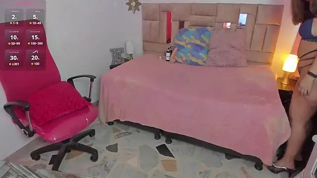 olivia willd online show from April 2026 07:54:01 PM