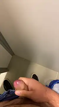 Snapshot of FabioF698 chatting on December 2024 09:01:01 PM FabioF698 online show from December 2024 09:01:01 PM