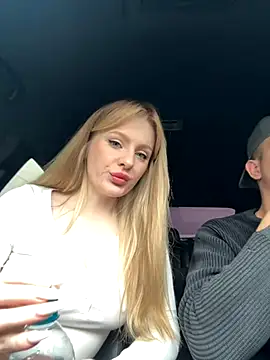 CaseyCumFace online show from November 2025 07:00:02 AM