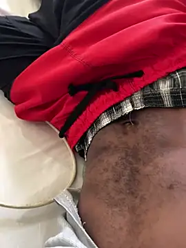 Snapshot of GangsterCouple-Aimy-Jonny chatting on February 2026 11:32:01 AM GangsterCouple-Aimy-Jonny online show from February 2026 11:32:01 AM