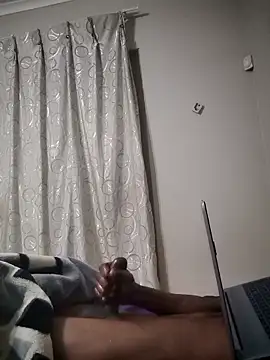 Snapshot of GangsterCouple-Aimy-Jonny chatting on October 2025 12:27:01 AM GangsterCouple-Aimy-Jonny online show from October 2025 12:27:01 AM