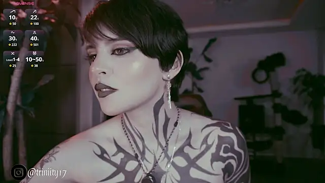 Snapshot of Trinity___s chatting on December 2025 10:01:02 PM Trinity s online show from December 2025 10:01:02 PM