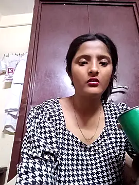 BabySlimmy10 online show from March 2026 07:53:02 PM