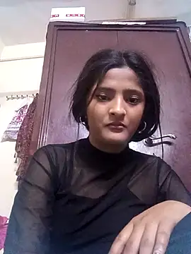 BabySlimmy10 online show from March 2026 06:44:02 PM