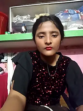 BabySlimmy10 online show from April 2026 06:36:01 PM