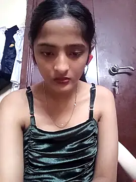 BabySlimmy10 online show from December 2025 06:40:01 PM