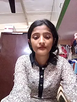 BabySlimmy10 online show from October 2025 07:48:02 PM