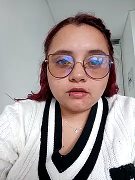 CURVY-HORNY online show from May 2026 09:06:02 PM