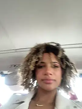 naomidawsonn online show from June 2026 07:25:02 PM