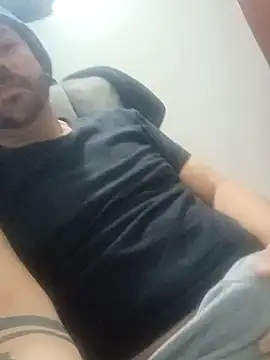 Ricooooo72 online show from April 2026 05:02:01 AM