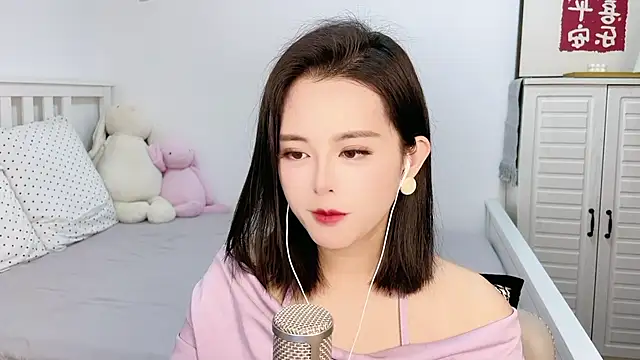 XINXINh online show from February 2025 06:22:02 AM