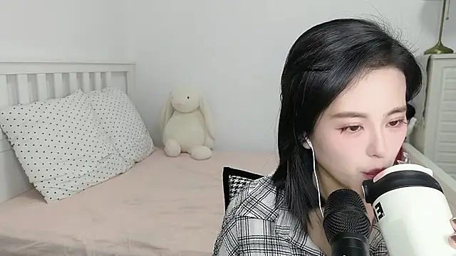 XINXINh online show from December 2024 07:15:01 AM