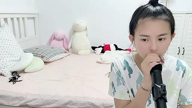 XINXINh online show from December 2024 03:09:02 PM