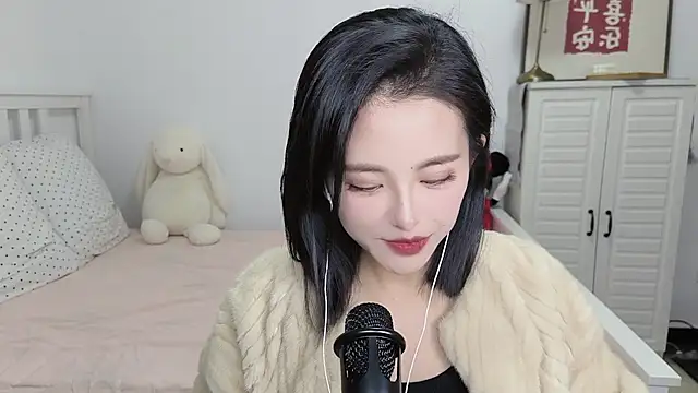 XINXINh online show from December 2024 07:55:01 AM