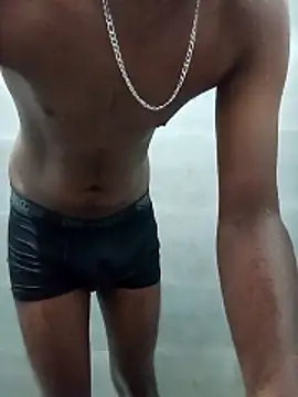 Zoy1 online show from December 2025 01:06:02 PM