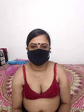 Cute-manisha online show from May 2026 04:49:02 PM
