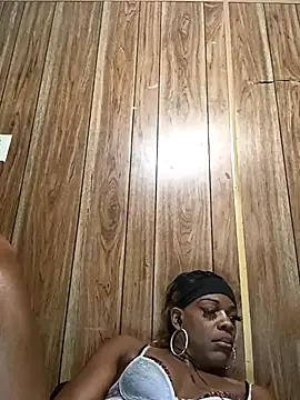 Snapshot of kobrashekyng chatting on December 2025 11:10:01 PM kobrashekyng online show from December 2025 11:10:01 PM