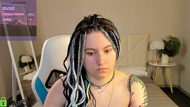 Bonni Meiz online show from March 2026 03:14:02 AM