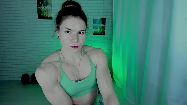 Lisa Ray online show from February 2026 12:41:01 AM