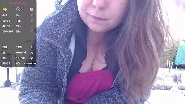 Snapshot of KasiaPrivat chatting on February 2025 01:59:02 PM KasiaPrivat online show from February 2025 01:59:02 PM