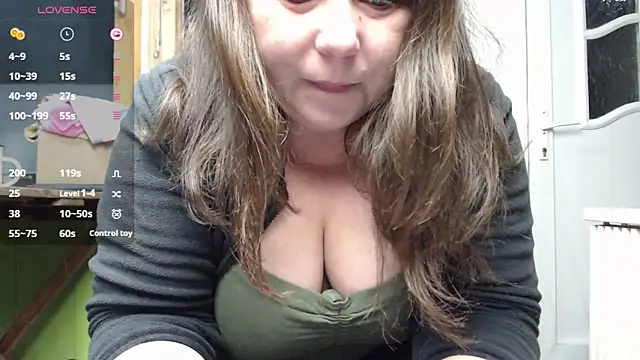 Snapshot of KasiaPrivat chatting on January 2025 05:20:02 PM KasiaPrivat online show from January 2025 05:20:02 PM