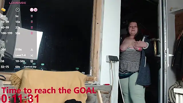 Snapshot of KasiaPrivat chatting on January 2025 06:45:01 PM KasiaPrivat online show from January 2025 06:45:01 PM