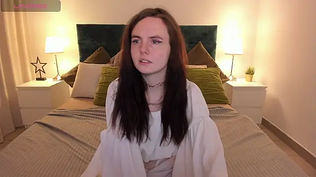 Snapshot of AmA_lia_ chatting on February 2025 08:22:01 AM AmA lia online show from February 2025 08:22:01 AM