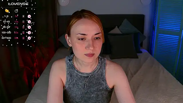 Snapshot of Maddy_Garcia chatting on October 2025 11:05:02 PM Maddy Garcia online show from October 2025 11:05:02 PM