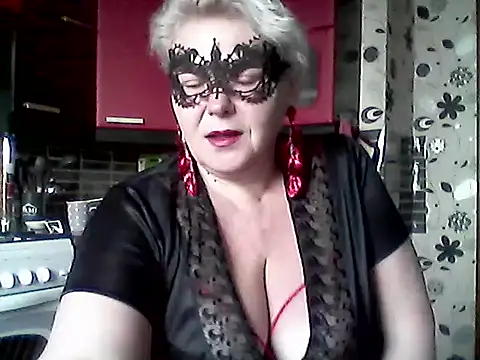 Lisa Suzie online show from March 2026 06:46:01 AM