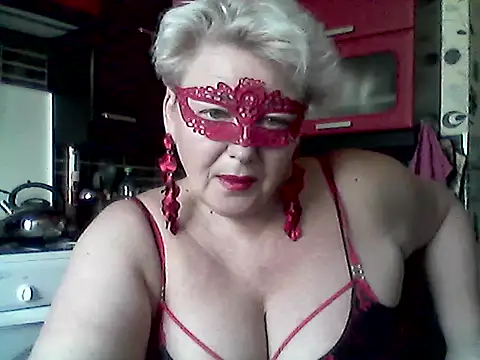 Lisa Suzie online show from April 2026 08:09:01 AM