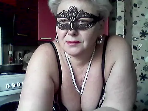 Lisa Suzie online show from March 2026 07:45:02 AM