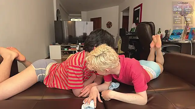 mapleg online show from April 2026 06:03:02 PM