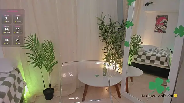 Lia Sweett  online show from March 2026 04:32:02 PM